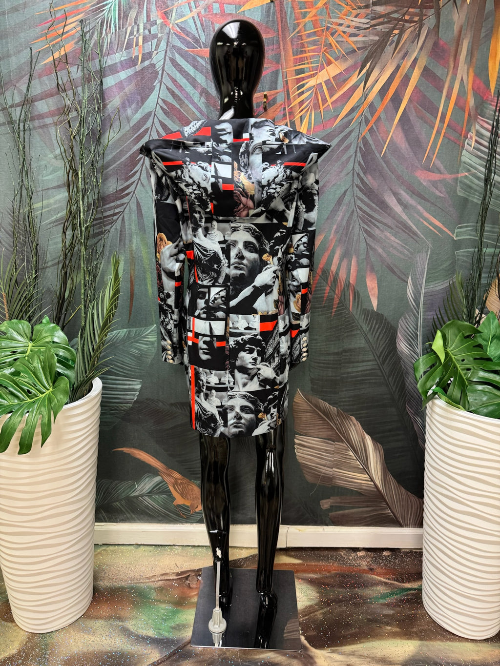Statue Dress